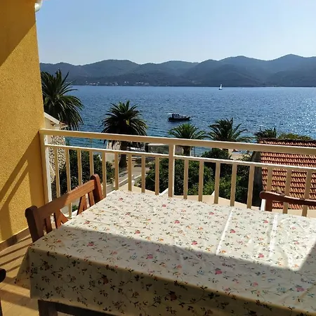 Apartment Luka *