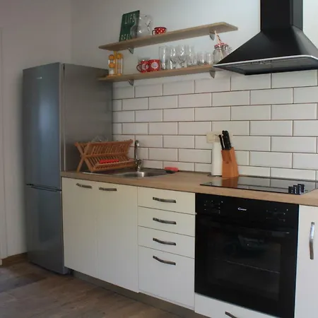 Luka Apartman